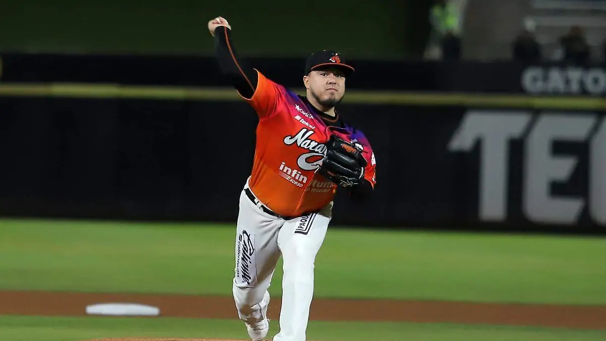 José Samayoa pitcher de Naranjeros de Hermosillo